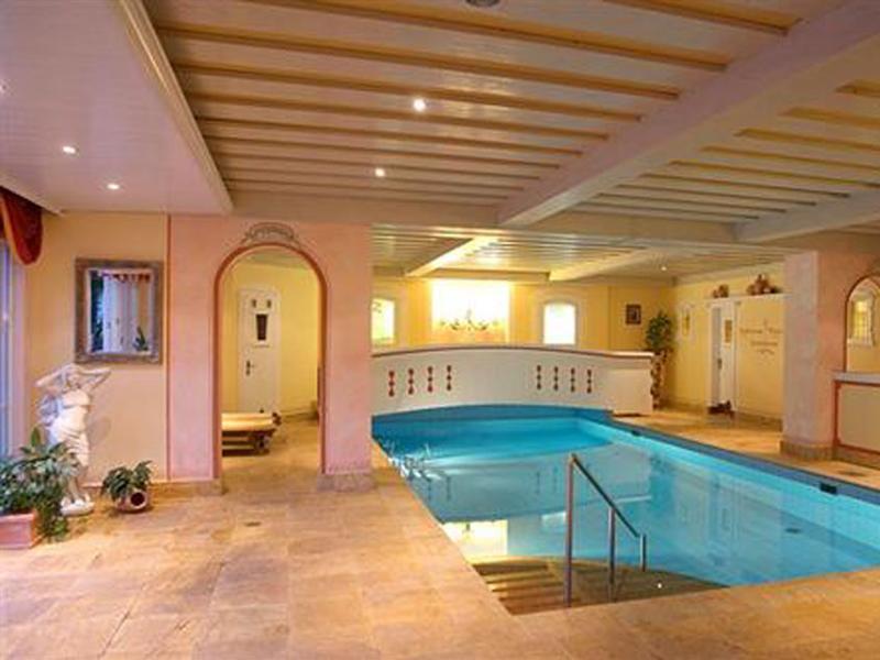 Hotel Landgut Zapfenhof Zellbergeben Экстерьер фото